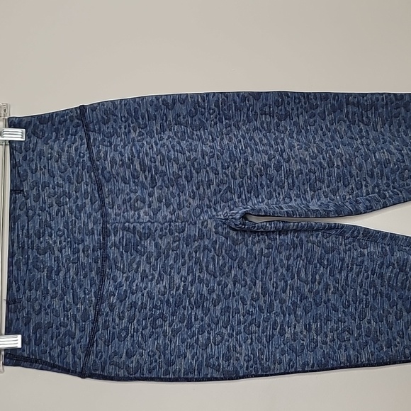 T by Talbots size SP small Petite animal print heather blue leggings - Picture 3 of 9